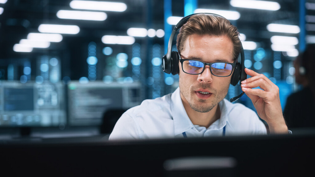 technical support speaking over the phone