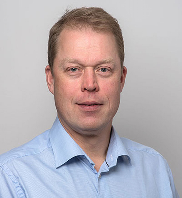 Jesper Bach