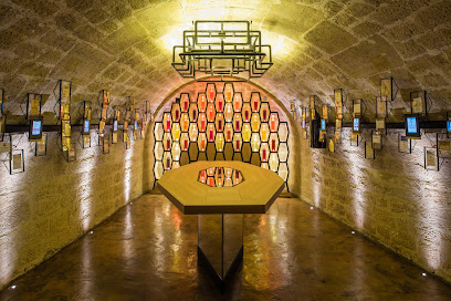 CAVES DU LOUVRE