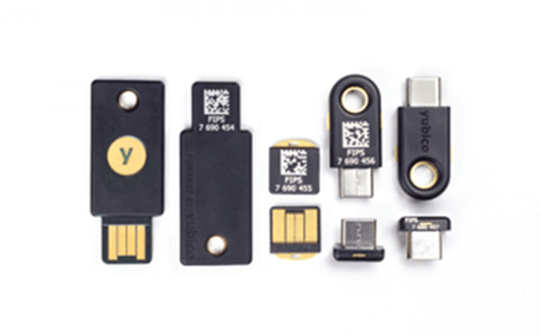 YubiKey FIPS